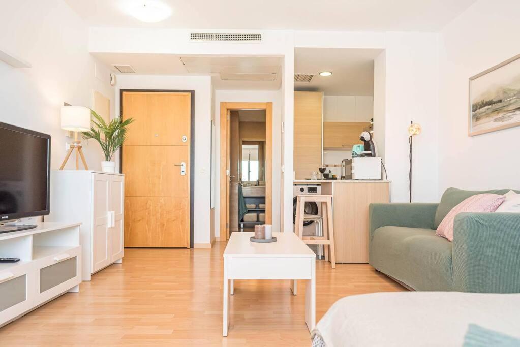 Estudio Con Vistas Y Parking Málaga Eksteriør bilde