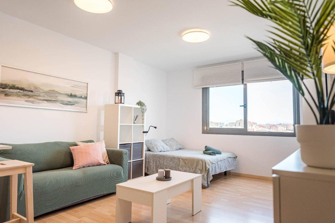 Estudio Con Vistas Y Parking Málaga Eksteriør bilde